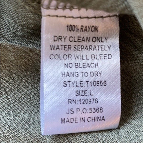 Chicory Lane Boutique top - Picture 3 of 8